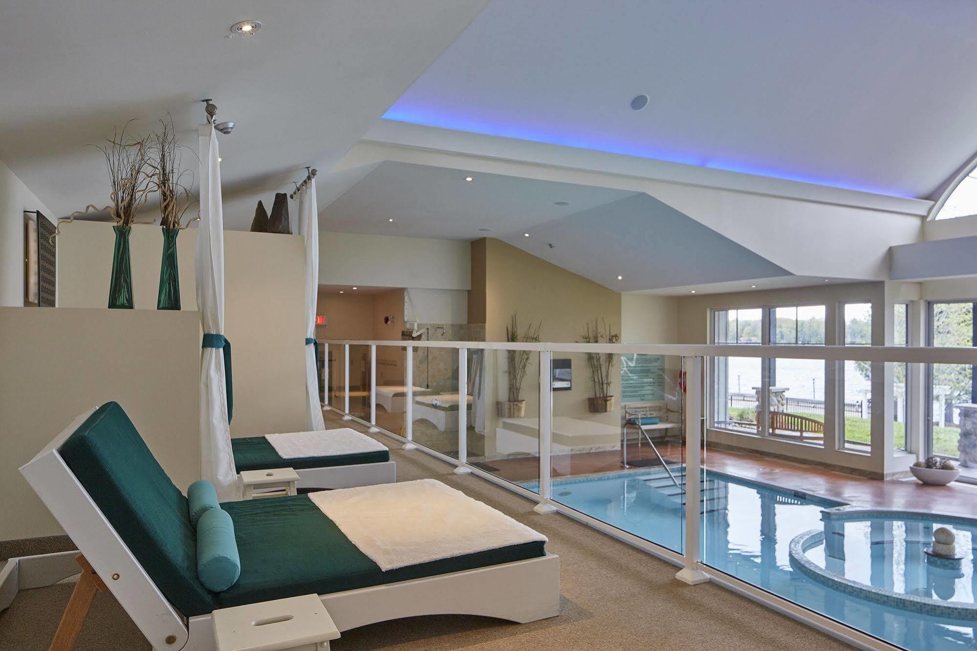 Sir Sam'S Inn & Spa (Adults Only) Халибертон Экстерьер фото
